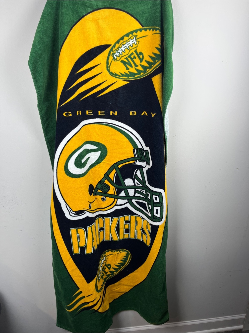 Green Bay Packers Beach Towel NFL Football Green Gold Bath Pool Fan Gear